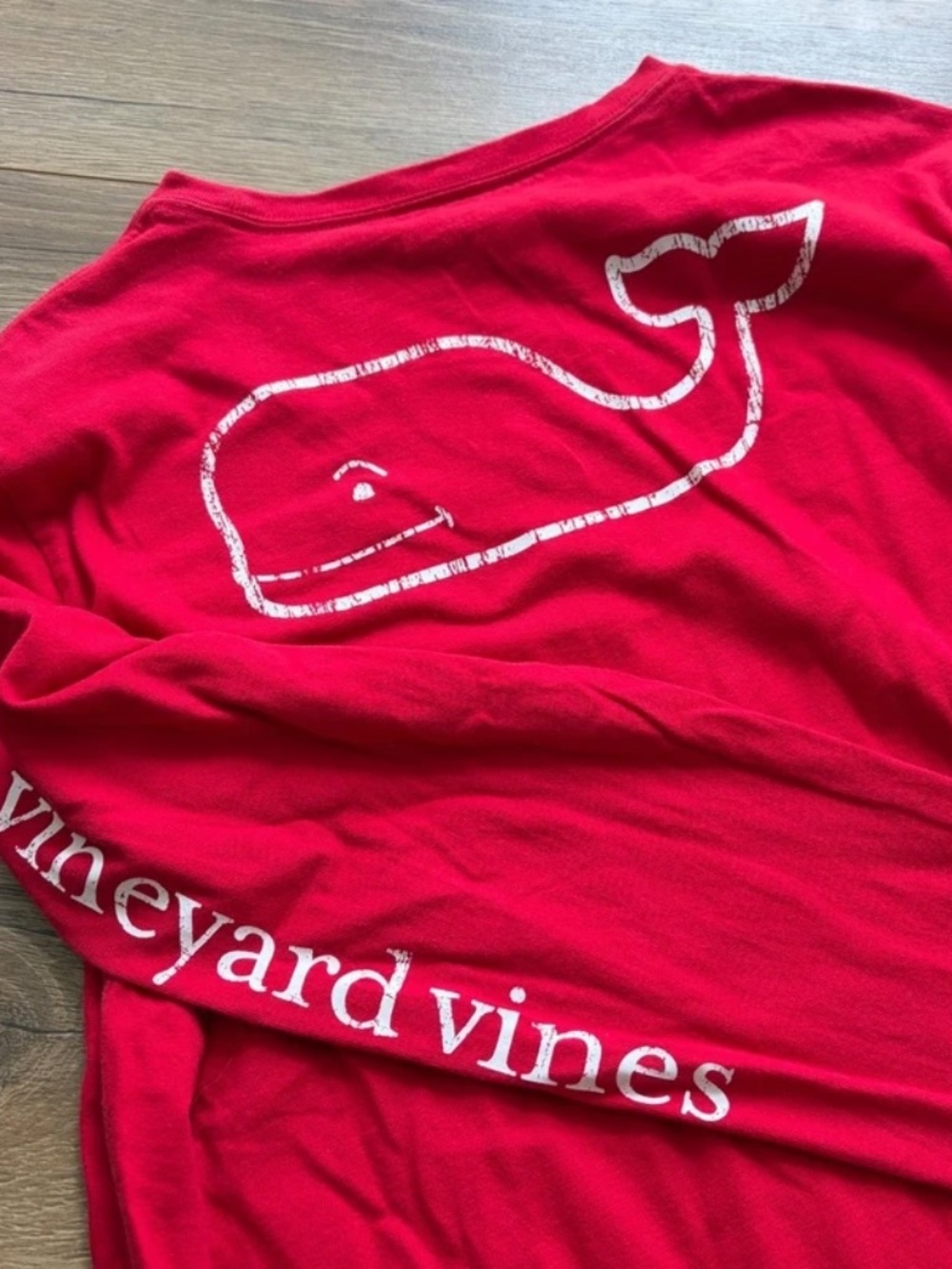Vineyard Vines Red Whale Long Sleeve Kids Tee size Youth Large